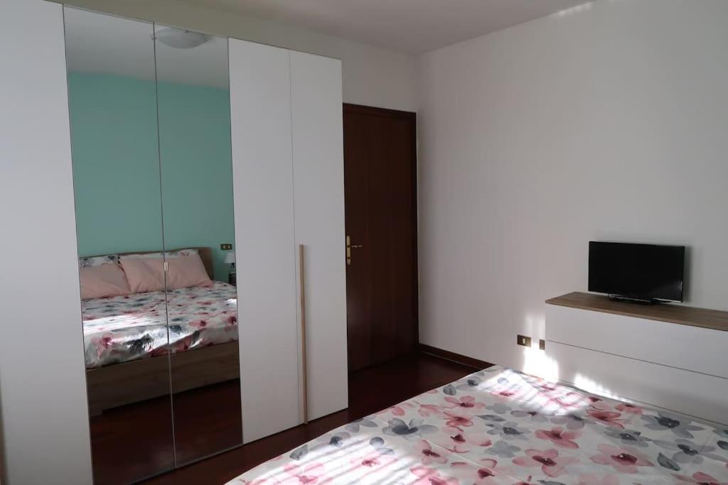 Casa Rene: Appartamento In Franciacorta 卡斯特古纳图 外观 照片