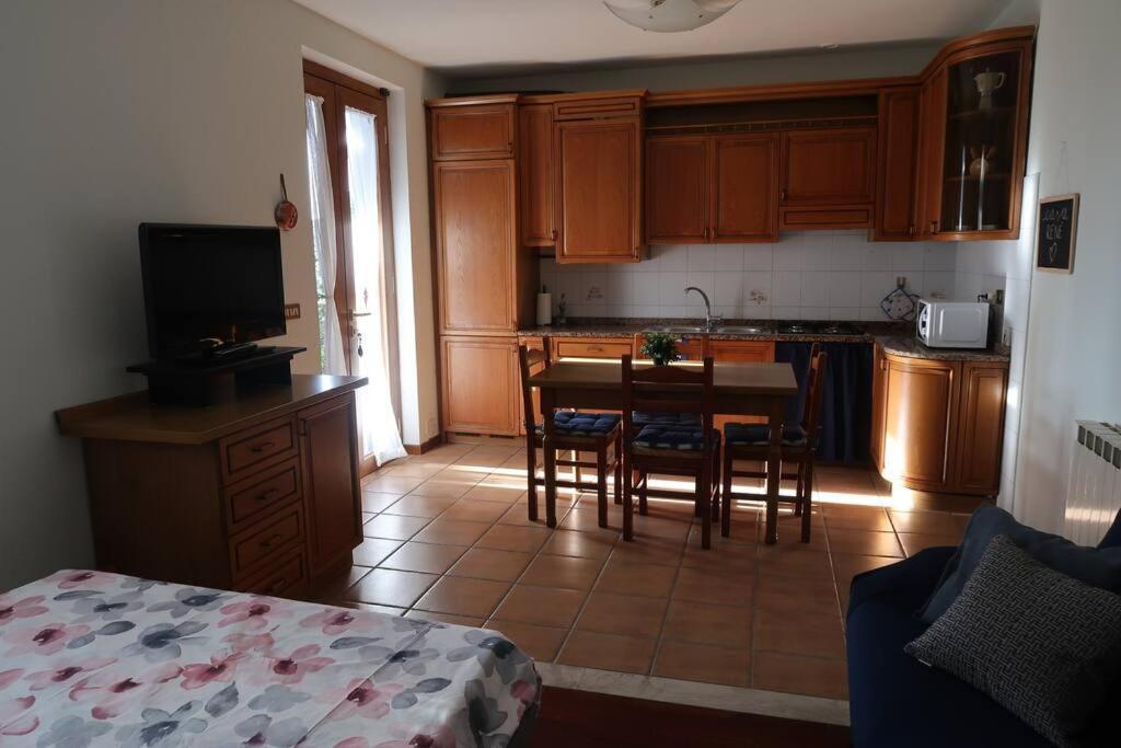 Casa Rene: Appartamento In Franciacorta 卡斯特古纳图 外观 照片